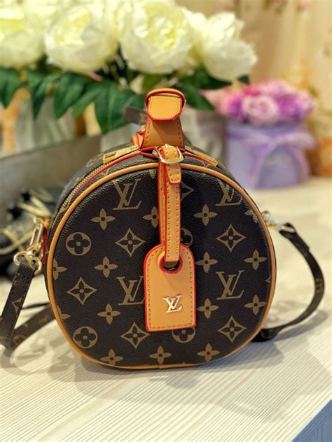 louis vuitton 874 vx date.